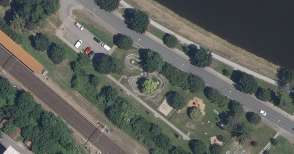 Letecký snímek – Pumptrack Pumptrack Bubeneč, Praha