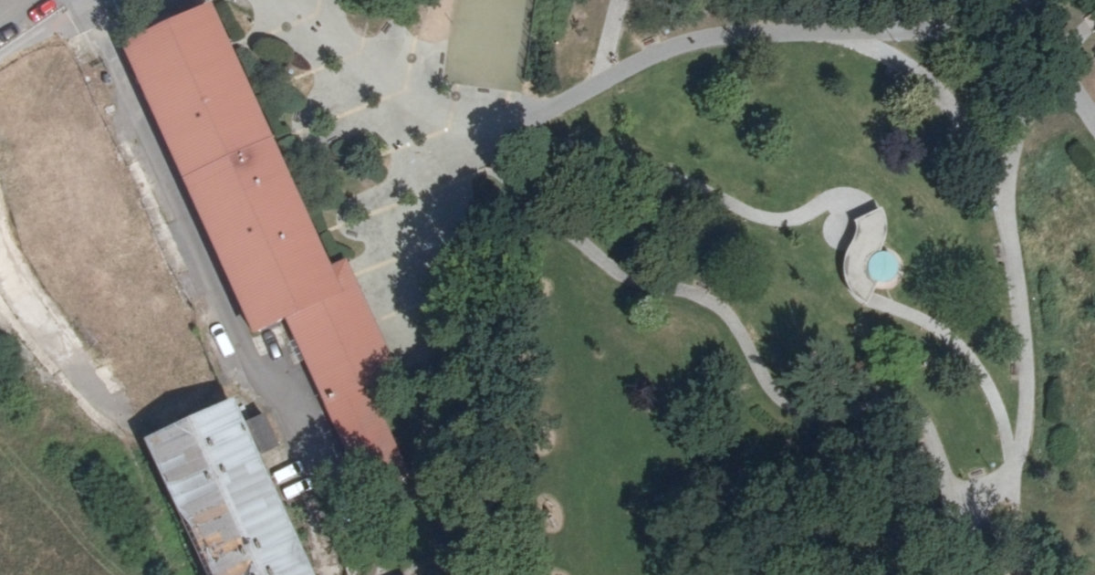 Letecký snímek – Workoutové hřiště Workout Sacré Coeur, Praha